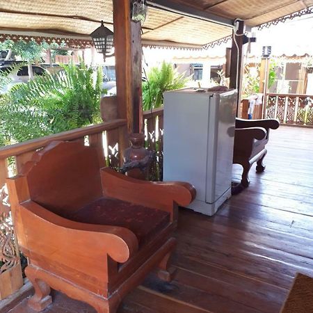 Baan Bar Cafe Hotel Mecsem Kültér fotó
